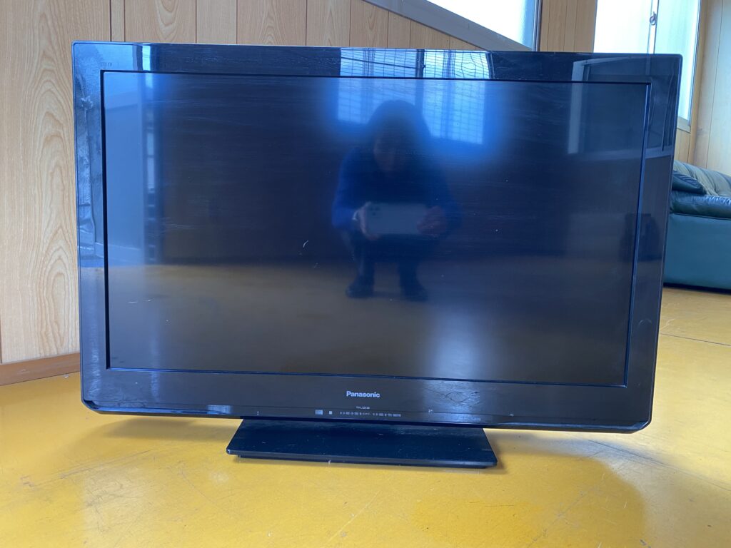 テレビ 32型